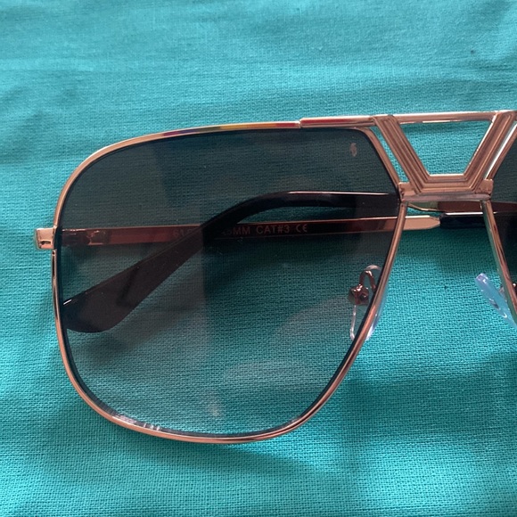 Gold retro gradient men sunglass - Picture 3 of 5